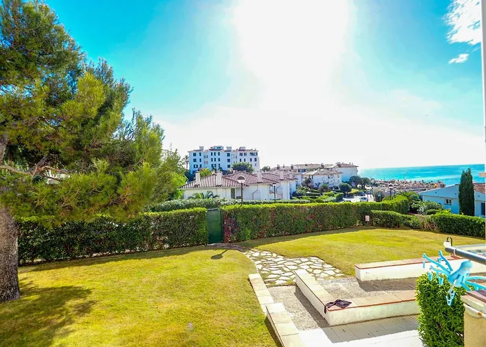 The Blue Island Loft By Hello Homes Sitges